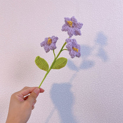 Sunny Delight : Piquet d'Alstroemeria Aurantiaca au crochet fabriqué à la main pour un décor de jardin coloré