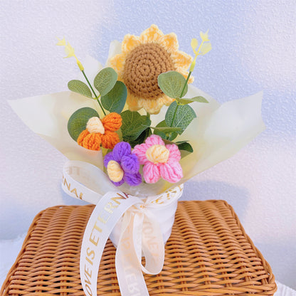 Handgefertigtes gestricktes Blumentopf-Set: Lebendige Sonnenblumen und zarte Puffballs – ideal für Heimdekoration, Geschenke und besondere Anlässe