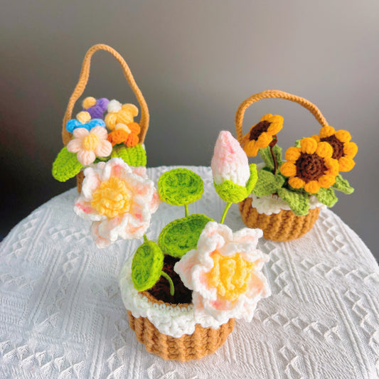 Boho gehäkelter Sonnenblumenkorb – handgefertigte Wohndekoration