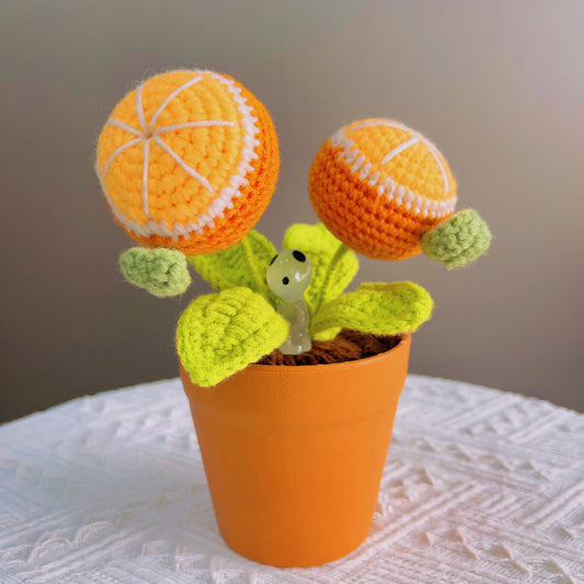 Plante en pot au crochet mandarin faite à la main - Décoration intérieure mignonne - Fausse plante réaliste - Cadeau parfait pour les amateurs de plantes - Fabriqué à la main