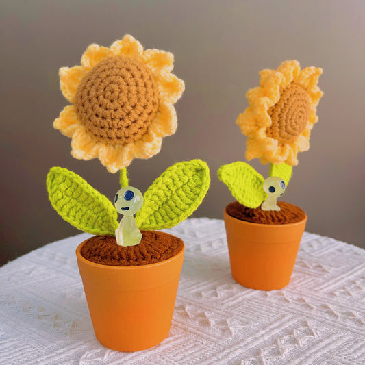 Plante de tournesol au crochet faite à la main - Fausse fleur réaliste - Décoration intérieure unique - Cadeau parfait pour les amateurs de plantes - Fabriqué à la main