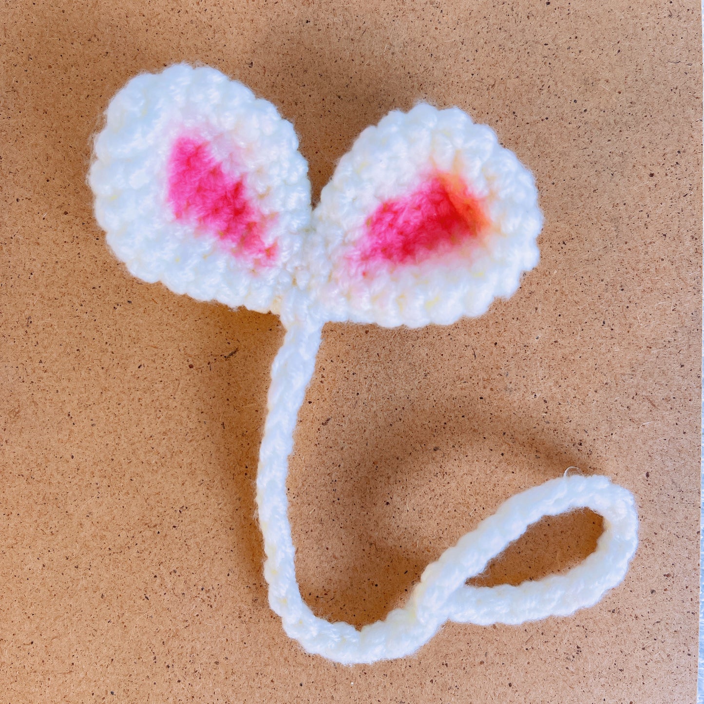 Crochet Sprout Leaf Accessoire - Oreille de lapin de Pâques Cadeau coeur de la Saint-Valentin