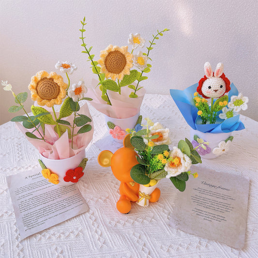 Pot de fleur décoratif au crochet fabriqué à la main – Accent de décoration d'intérieur de Pâques unique et élégant (pot de maintien inclus)