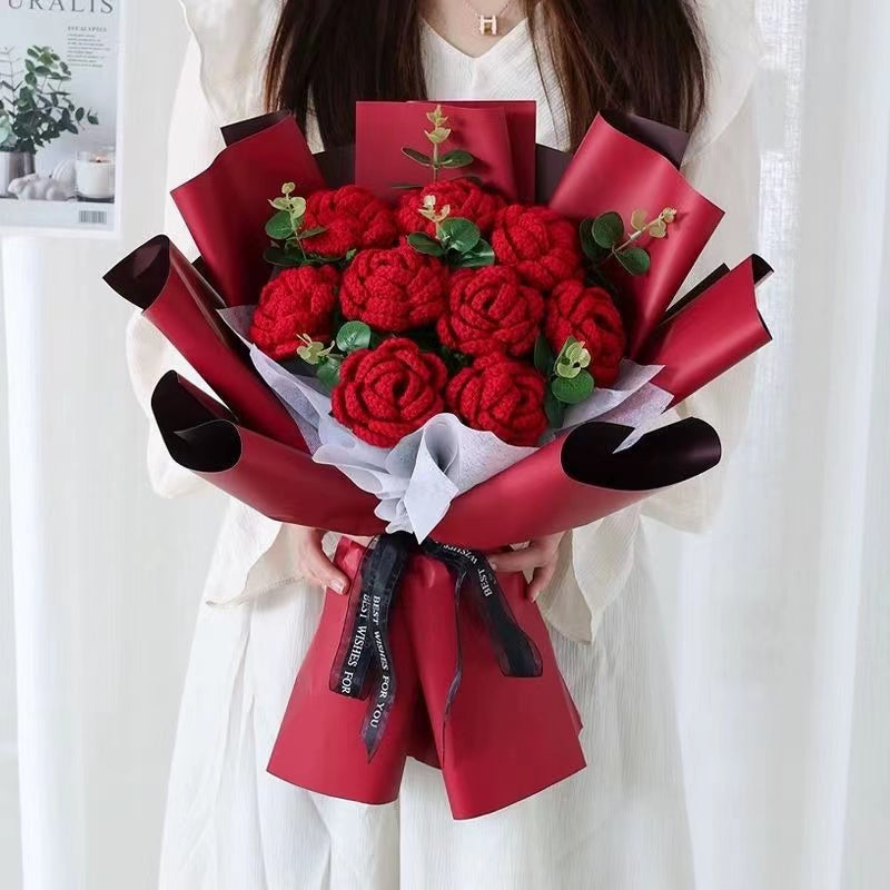 Bouquet de richesse rayonnant au crochet fait à la main de 9 roses rouges - Cadeaux magnifiques pour toute occasion