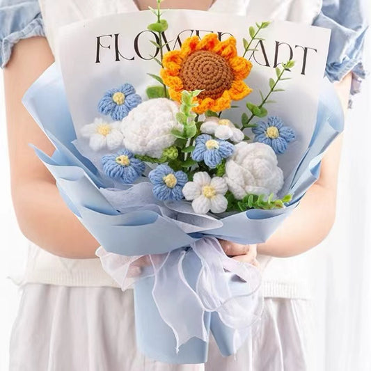 Symphonie de pétales ensoleillés : Bouquet au crochet fait à la main - Roses, tournesols et bouffées - Cadeaux exquis pour chaque célébration