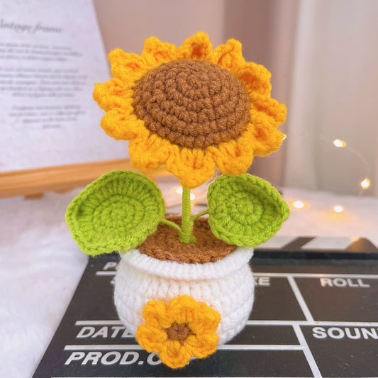 Handcrafted Crochet Sunflower Planter - Sunflower Bloom, Green Leaves, Brown Soil - Unique Home Decor, Floral Centerpiece, Gift for Any Occasion