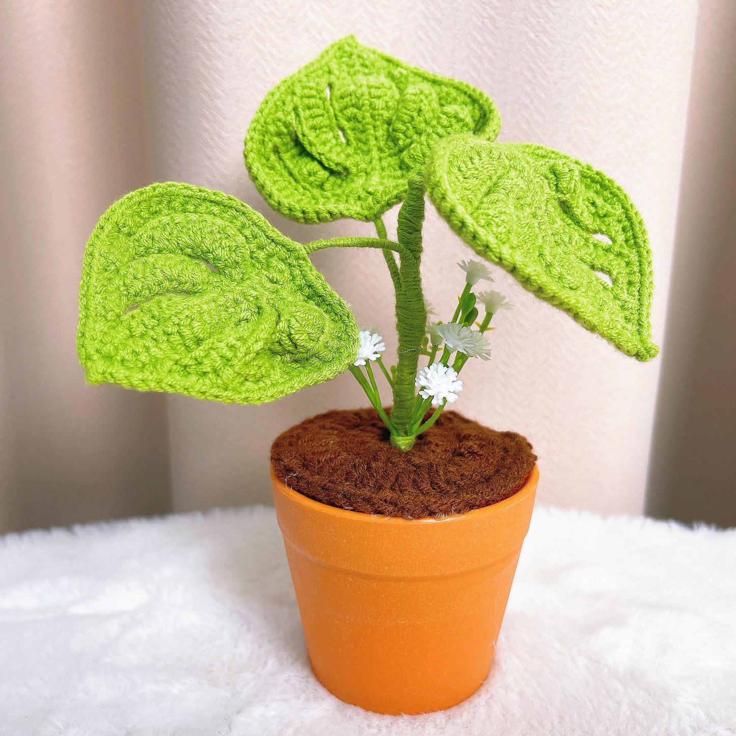 Jardinière en bambou à crête en crochet fabriquée à la main - 3 Monstera deliciosa vertes + accents étoilés blancs - Cadeau parfait pour les personnes allergiques