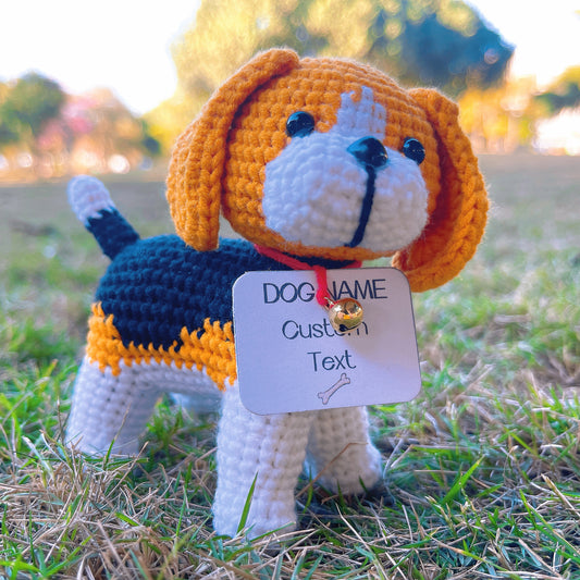 Crochet Beagle Figurine with Customizable Name Tag - Handmade Adorable Mixed Color Beagle Tony Puppy with Bell - Perfect Gift for Dog Lovers, Birthdays, and Home Decor