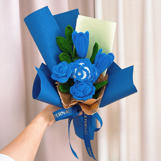 Marineblauer Vintage-Blumenstrauß mit Rosen, Nelken und Tulpen - handgefertigtes, elegantes japanisches Blumengeschenk für sie mit Heuschnupfenallergie