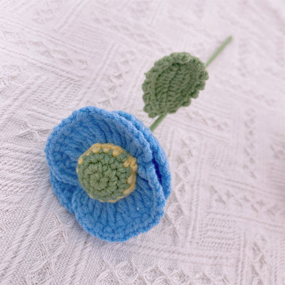 Poppy Passion : Piquet Coquelicot au Crochet fabriqué à la Main pour une décoration de Jardin audacieuse