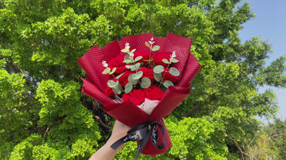 Exquisiter handgefertigter Häkelstrauß aus 9 umgedrehten Rosen – perfekt für Geburtstag, Jahrestag, Geschenk für Sie, Hochzeitsgeschenke, Valentinstag oder jeden individuellen Anlass