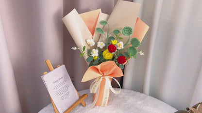 Bouquet enveloppé de fraises au crochet fait à la main - Cadeau de la Saint-Valentin, Cadeaux d’anniversaire pour petite amie, Anniversaire, Cadeau pour femme, Cadeau spécial