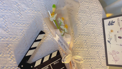Bouquet de narcisses jonquilles du mois de naissance de mars - Arrangement floral d'anniversaire à tige unique crocheté à la main avec emballage élégant