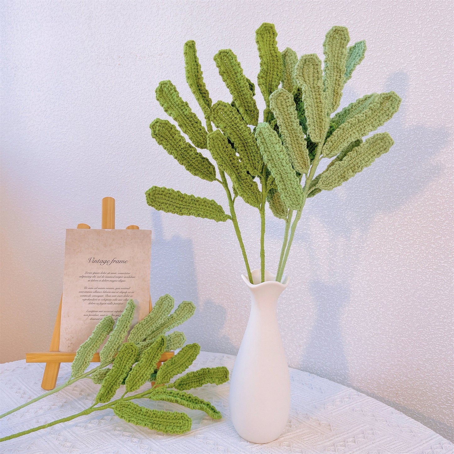 Handmade Crochet Daisy Leaves Delight Plant Stake for Home Decoration and DIY Plant Crafts - Centerpiece, Workspace, Flower Arrangement
